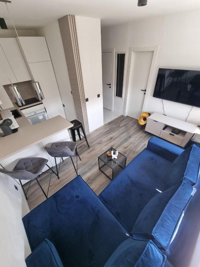 Lux New Marikela Apartment Split