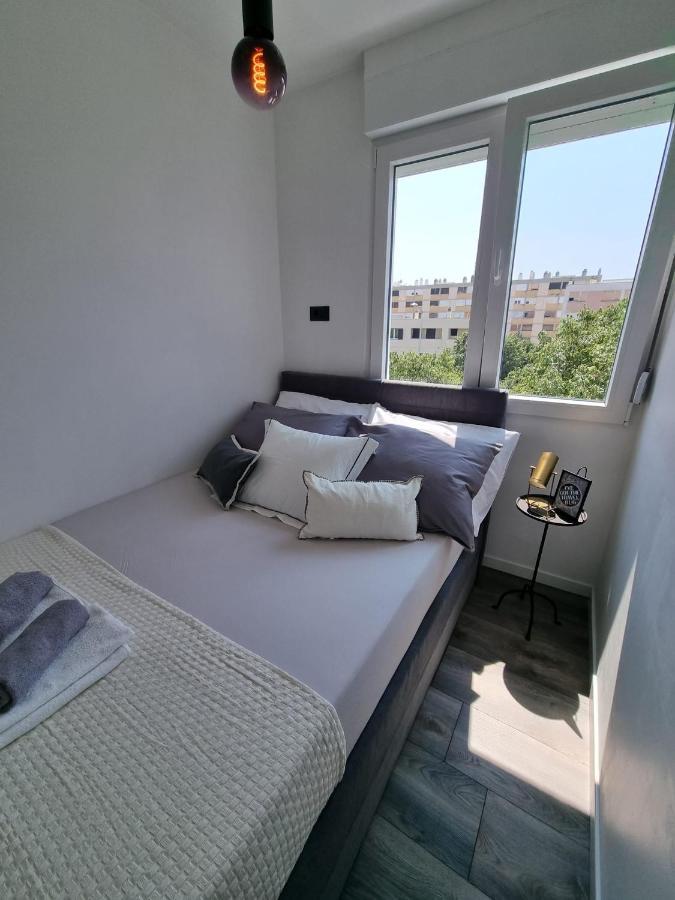 Lux New Marikela Apartment Split